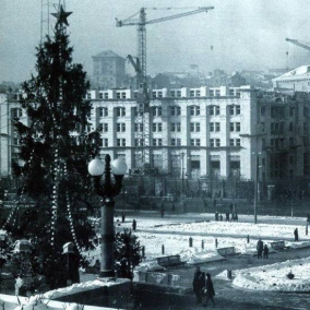 Самое интересное за неделю: Как раньше выглядела новогодняя елка Киева и что дарить на Новый год и Рождество