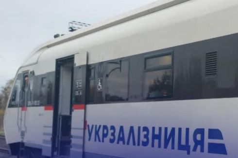 Маршрут нового потяга з Варшави подовжили до Чернівців