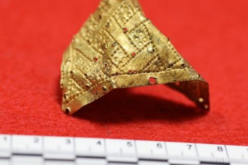 В Киевской области нашли золотые украшения времен Гетманщины: фото