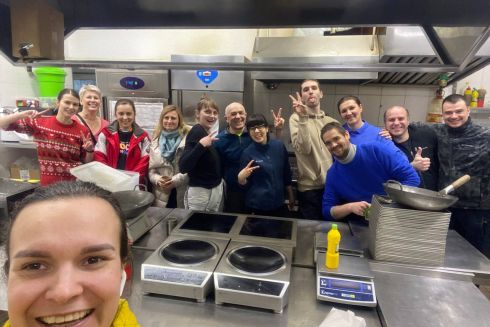 Нова Пошта, Сільпо, GoodWine: як український бізнес підтримує Україну