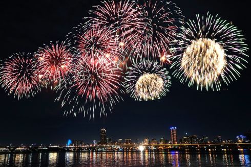 У Києві заборонили заходи з феєрверками, гучним співом і музикою