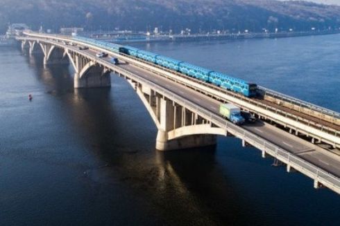 «Червону» гілку підземки не закриватимуть через ремонт мосту Метро — КМДА