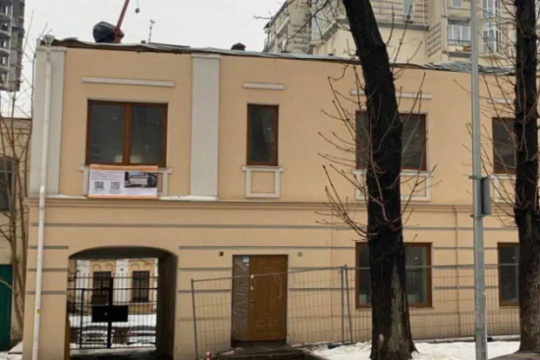 Кияни закликають врятувати будинок Замкова 1899 року, який хочуть знести заради ТЦ &mdash; петиція