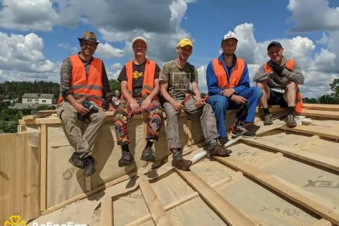 10 инициатив, которые помогают жителям восстанавливать разрушенные дома и города