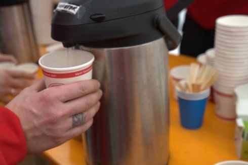 В одній зі шкіл Голосіївського району розгорнули пункт допомоги постраждалим від обстрілу