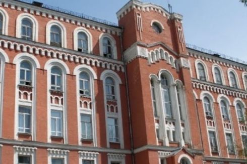 Александровскую больницу хотят реконструировать и построить там паркинг