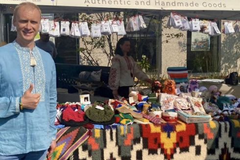 У Торонто відкрили попап-магазин із крафтовими виробами українських митців