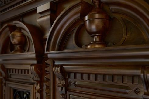 В Одессе отреставрировали двери XIX века: фото