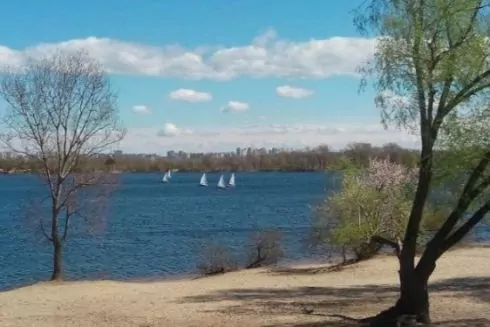 Києву повернуть землю на березі Дніпра на Оболоні вартістю 632 млн гривень