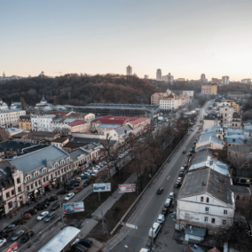 У Києві реконструюють Верхній і Нижній Вал