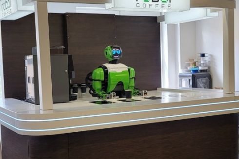 Український стартап створив кав’ярню з роботом-баристою: де відкриють перший кіоск