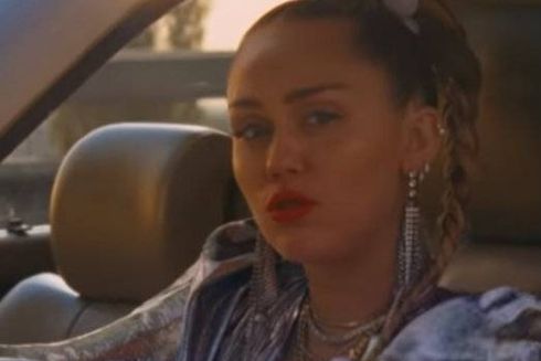 Майлі Сайрус зняла кліп у Києві