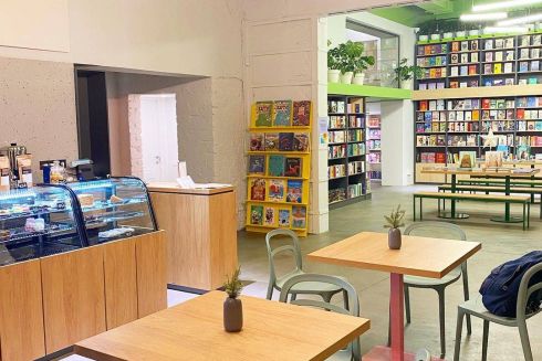 На &laquo;Арсенальній&raquo; відкрилася книгарня-кав&rsquo;ярня ​​&laquo;Сенс&raquo;