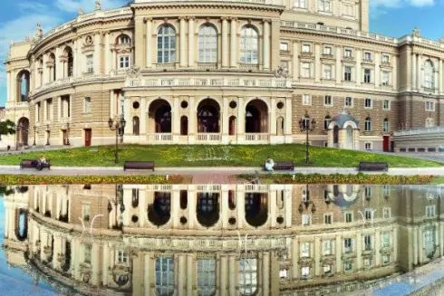 В Одесі художньо підсвітять Оперу і Потьомкінські сходи