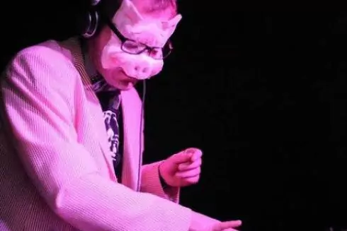 Свиньи в космосе возвращаются