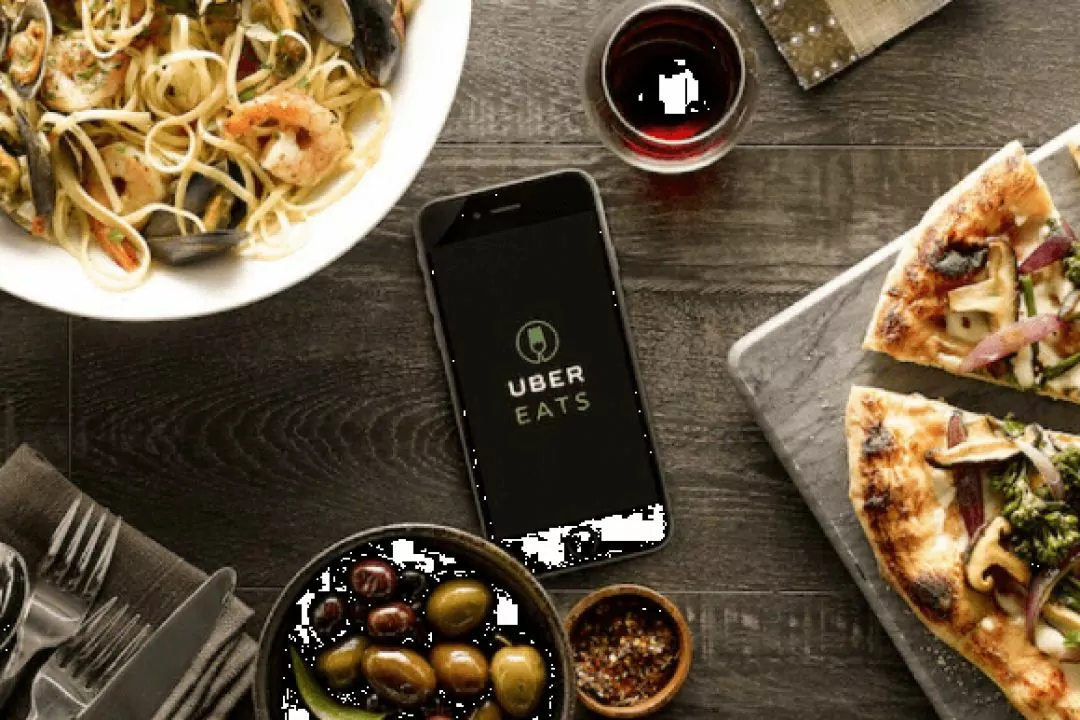 На початку літа в Києві запуститься Uber Eats