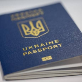 В Україні заборонили виходити на вулицю без документів