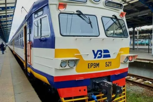У Києві всі потяги міської електрички замінять на нові з місцями для перевезення велосипедів