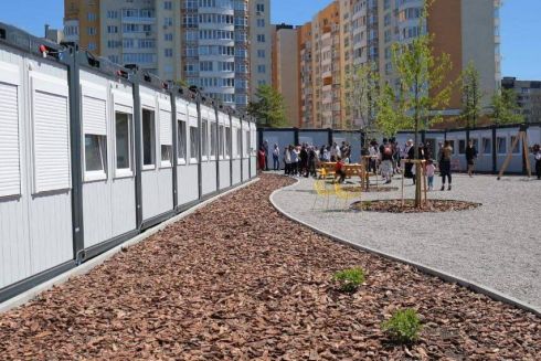 Фото. Во Львове открыли третий модульный городок для переселенцев