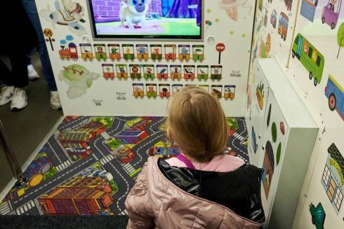 «Укрзалізниця» запустила поезд «Интерсити+» с детским кинотеатром