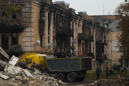 Французька компанія допоможе відбудувати військове містечко в Гостомелі