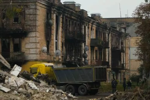 Французька компанія допоможе відбудувати військове містечко в Гостомелі