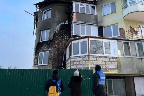 Американская компания Miyamoto International поможет восстановить разрушенное жилье и школы в семи областях Украины