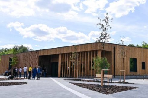 У Львові відкрили найбільший в Україні центр протезування UNBROKEN