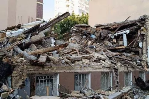 У КМДА та поліції назвали знесення садиби Зеленських несанкціонованим