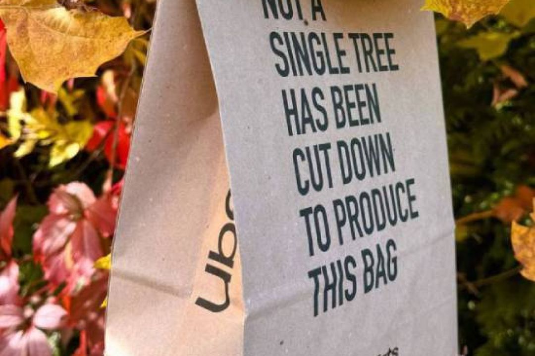 Український стартап Releaf Paper виготовлятиме пакети для доставки Uber Eats в Парижі