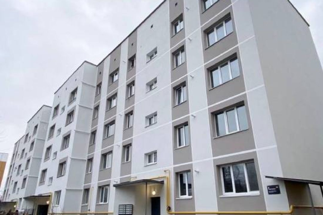 У Бородянці відновили багатоповерхівку, пошкоджену росіянами у 2022 році