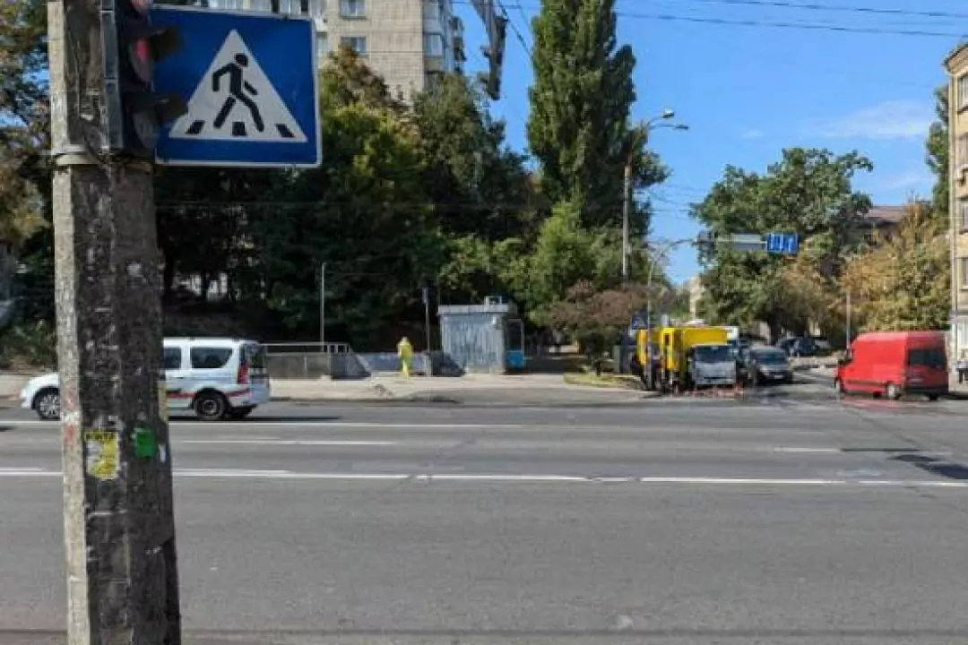 В Києві облаштовують два нові наземні переходи: де саме