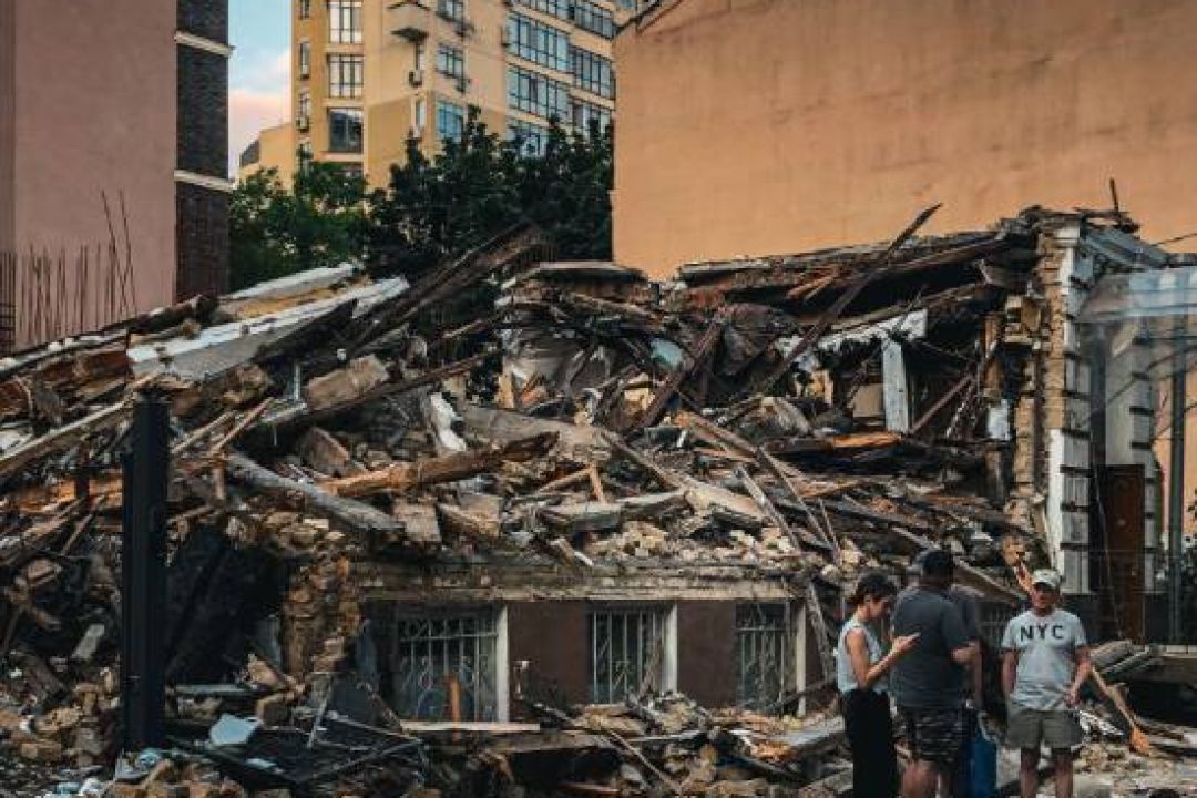 Влада Києва подасть до суду на забудовника, який незаконно зніс садибу Зеленських