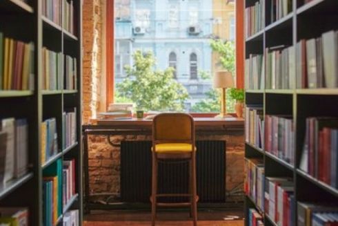 Смотрите, как будет выглядеть книжный магазин-кафе ReadEat, который откроют на Антоновича