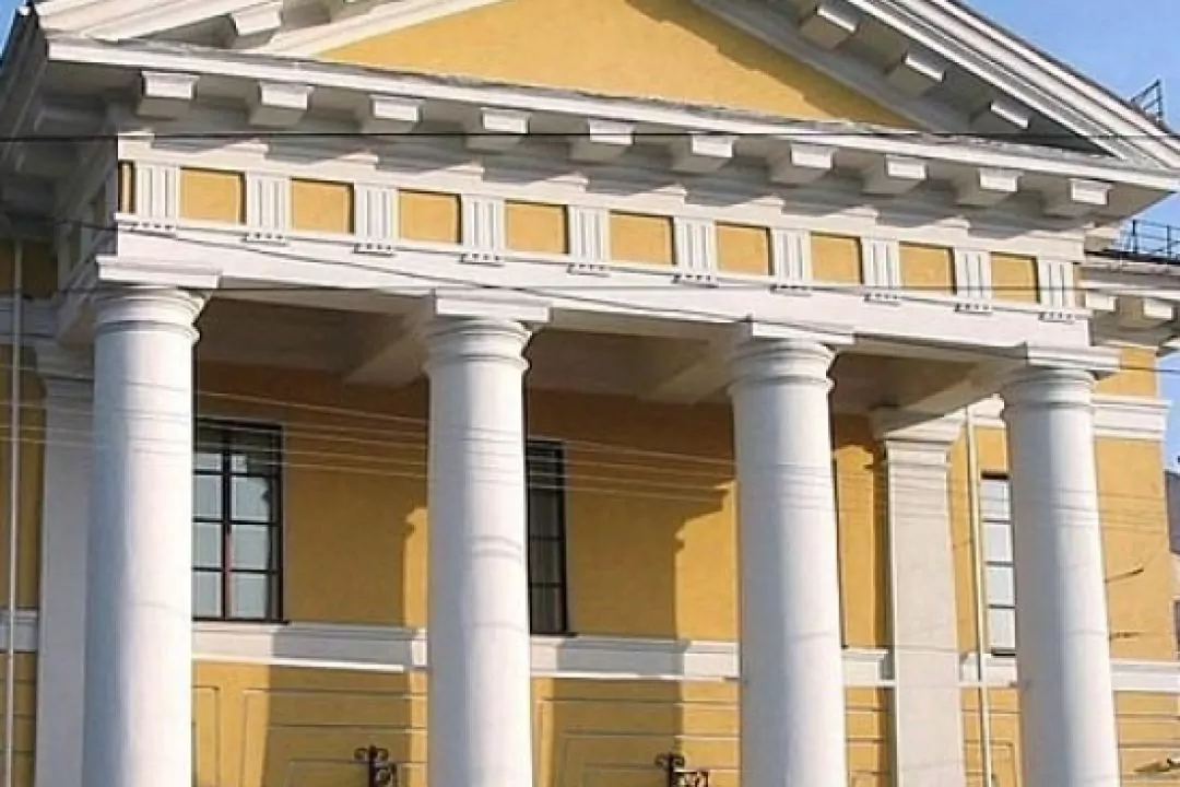 Від Мінкульту вимагають внести до реєстру пам&rsquo;яток Контрактовий будинок і два корпуси Могилянки