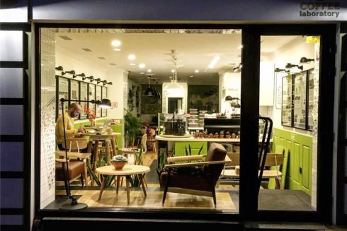 В центре Киева заработала кофейня-ростерия Coffee Laboratory