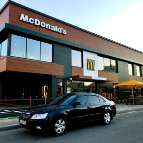 У McDonald’s підтвердили, що готуються до відновлення роботи в Україні: заклади можуть запрацювати у серпні