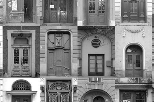 Мешканці Івано-Франківська самі реставрують старовинні двері