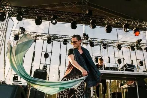 Электронщики GusGus выступят на Кураж Базаре