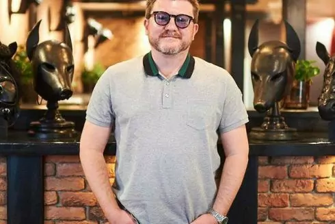 Біляші та шаурма: Діма Борисов відкриває в Києві новий заклад