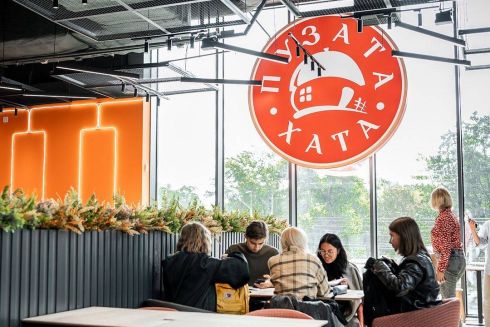 У Києві відкриваються вісім закладів &laquo;Пузатої хати&raquo;