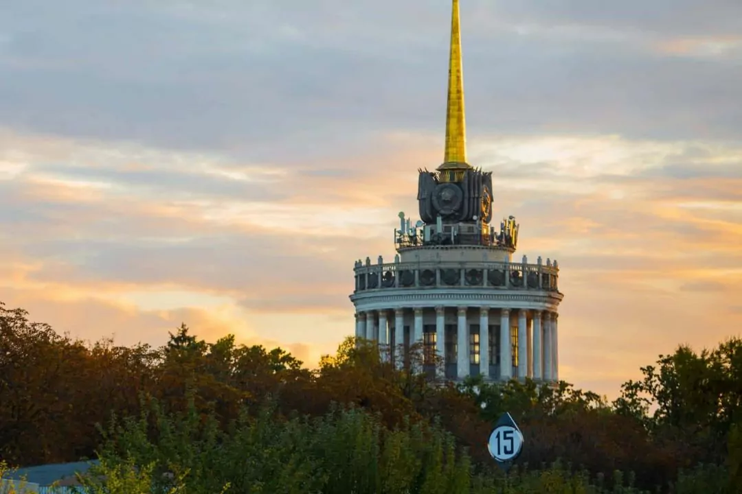 На ВДНГ відновили роботу деякі заклади та велопрокат