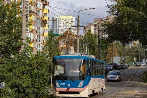 С сентября на маршруте №18 начали курсировать новые трамваи «Татра-Юг»