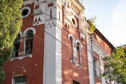 Занедбаний горілчаний завод на Львівській площі хочуть ревіталізувати