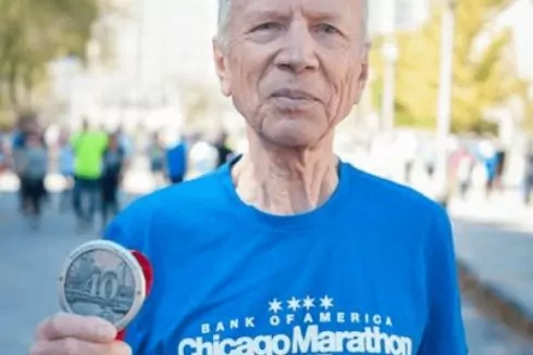 76-летний киевлянин выиграл Чикагский марафон