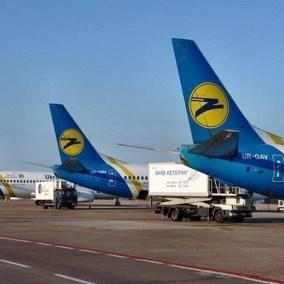 МАУ скасує частину рейсів через заборону на в'їзд в Україну іноземців