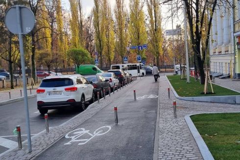 На оновленій вулиці Франка не передбачили дощові стоки. Це може призводити до підтоплень