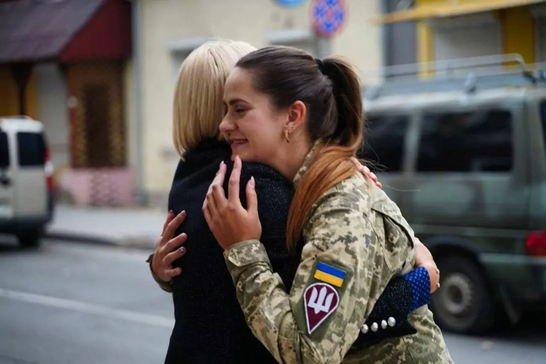 Українські жінки можуть виїжджати з країни, навіть військовозобов'язані &ndash; ДПСУ