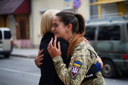 Українські жінки можуть виїжджати з країни, навіть військовозобов'язані &ndash; ДПСУ