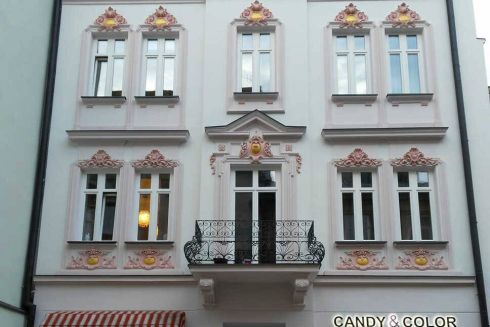 Фото. Дивіться, як у Львові відреставрували історичну кам'яницю